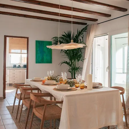Casa Rasclo Holiday home *